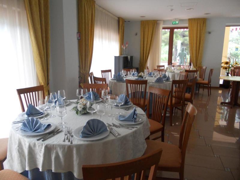 Real Asturias Hotel Акуапеса Екстериор снимка