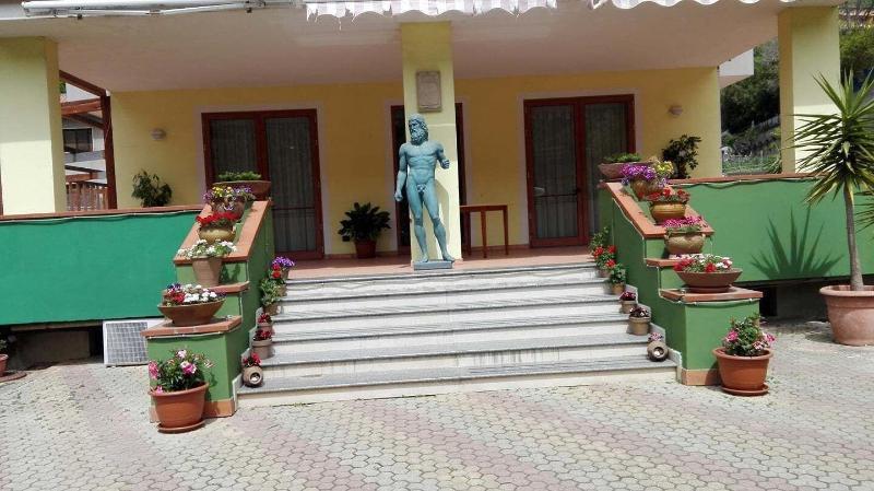 Real Asturias Hotel Акуапеса Екстериор снимка