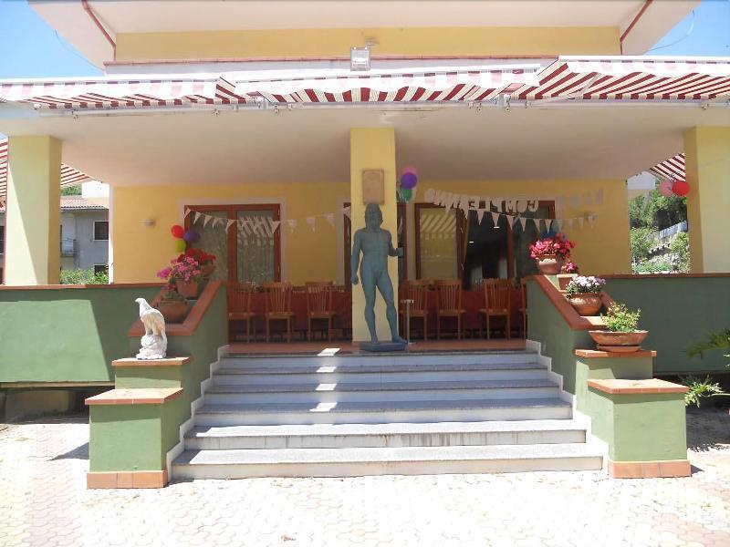 Real Asturias Hotel Акуапеса Екстериор снимка